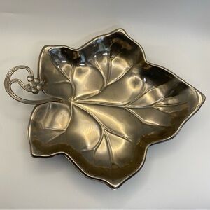 Vintage silver-plated leaf shaped dish